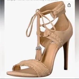 Badgley Mischka Nude Bombay Suede Heels Size 8.5